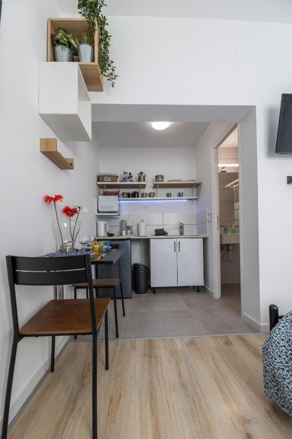 شقة Pórto Ráfti  في Cozy Studio, Near Airport & Sea المظهر الخارجي الصورة