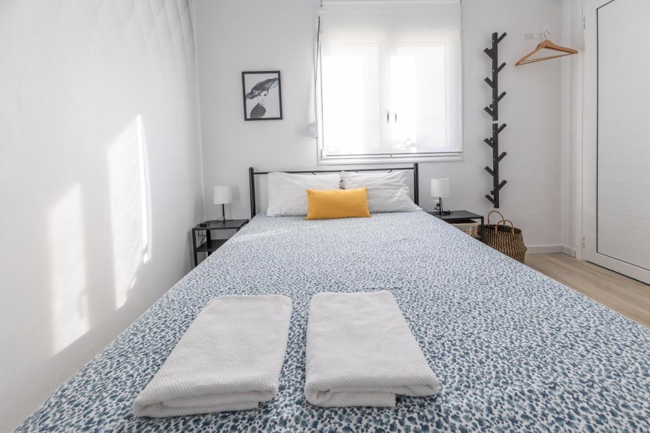 شقة Pórto Ráfti  في Cozy Studio, Near Airport & Sea المظهر الخارجي الصورة
